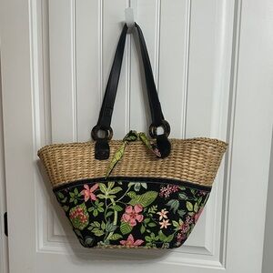 Worn once Vera Bradley Large Beach Tote Bag